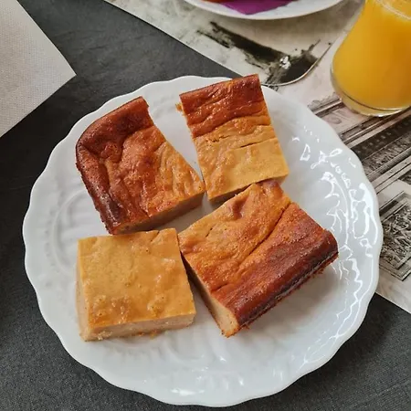 Oda ve Kahvaltı Les Cedres Bleus