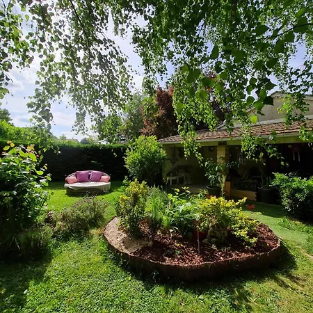 Oda ve Kahvaltı Les Cedres Bleus