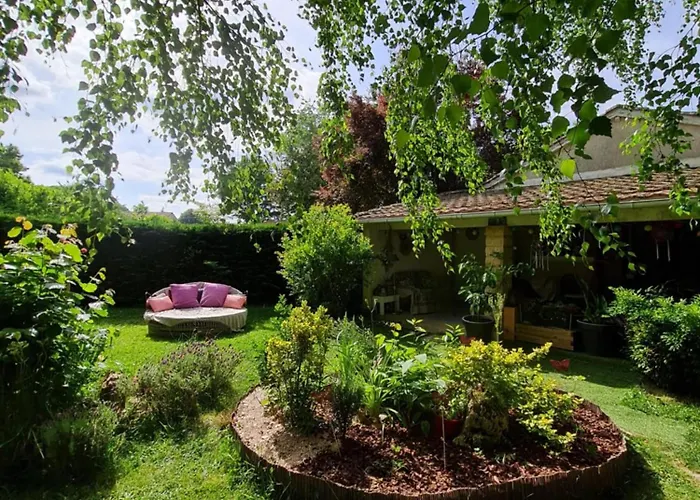 Couette-café Les Cèdres Bleus